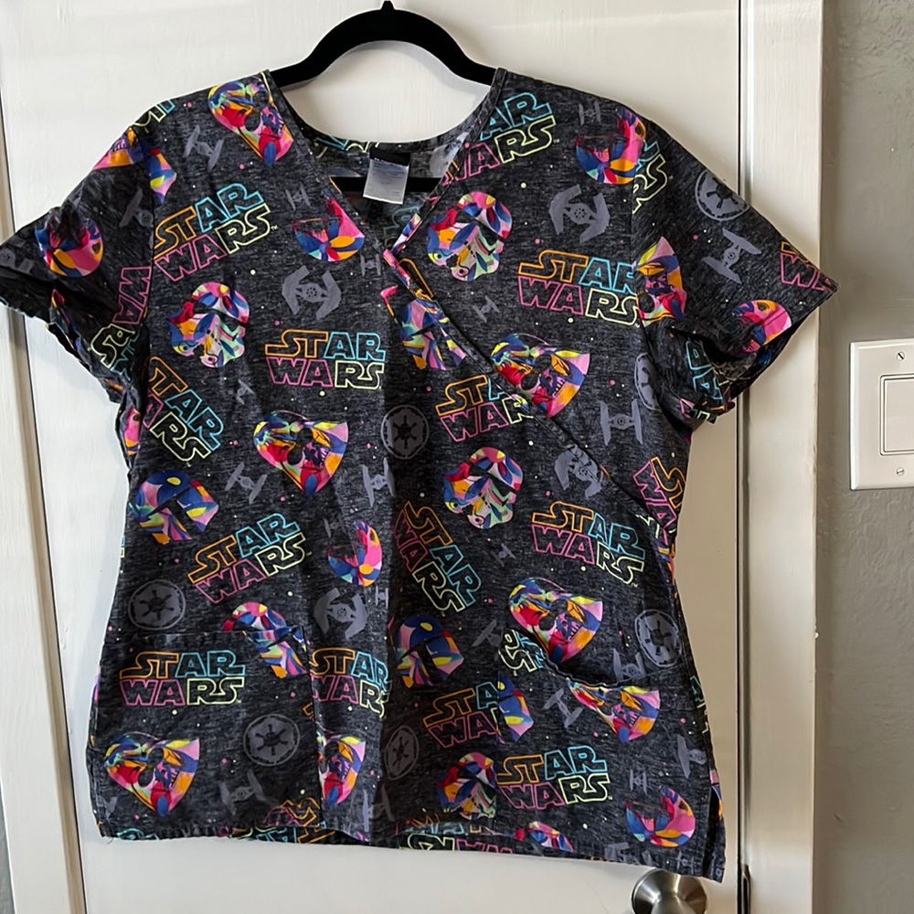 Scrub top